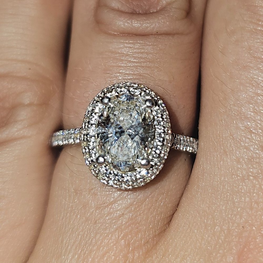 Engagement Ring 1.5 carrot center stone